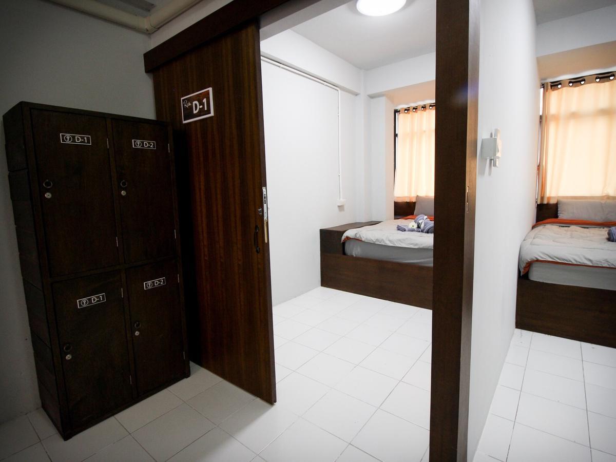 Bedtiny Hostel (Adults Only) Чиангмай Экстерьер фото